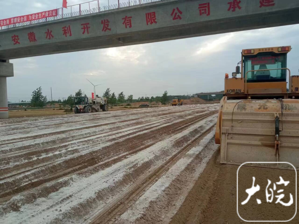 合周高速颍临段计划今年年底建成通车