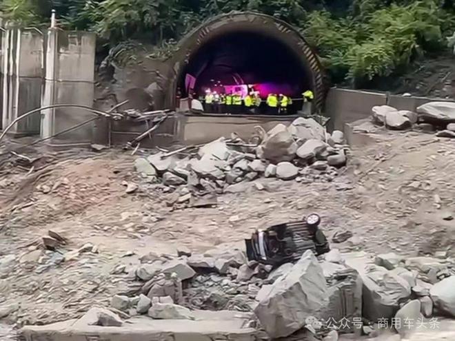 雅西高速隧间桥垮塌致5人失联！首批三一电动搅拌车扬州交付(图5)