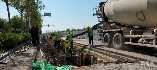 全力以“复”中海城建假日不休开发区基础设施建设加速跑(图2)