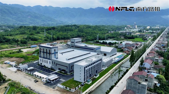南方路机助力天域新材年产30万吨石膏砂浆生产线顺利投产