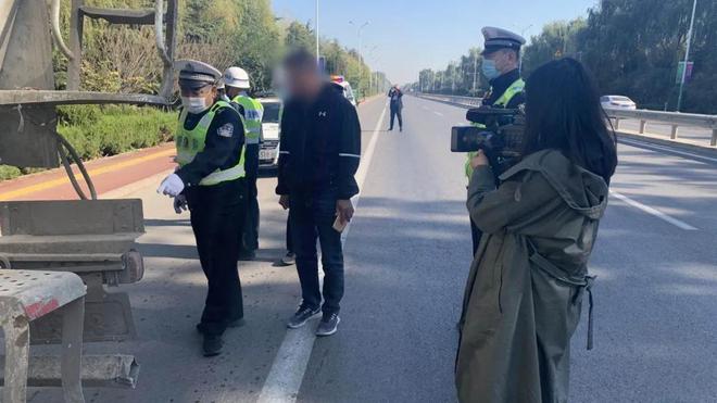 商砼车“变脸”势在必行！(图6)