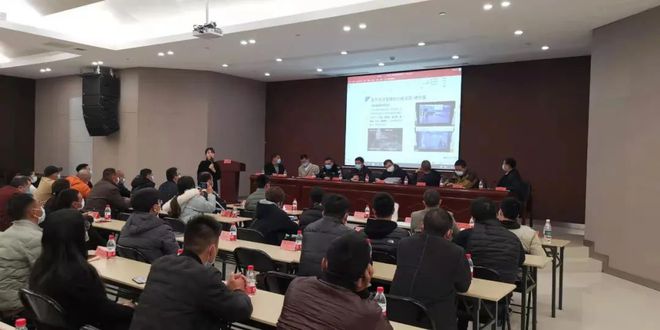 【企业动态】路上智驾受邀参会宣讲提供工程车辆盲区预警方案(图6)