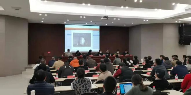 【企业动态】路上智驾受邀参会宣讲提供工程车辆盲区预警方案(图7)