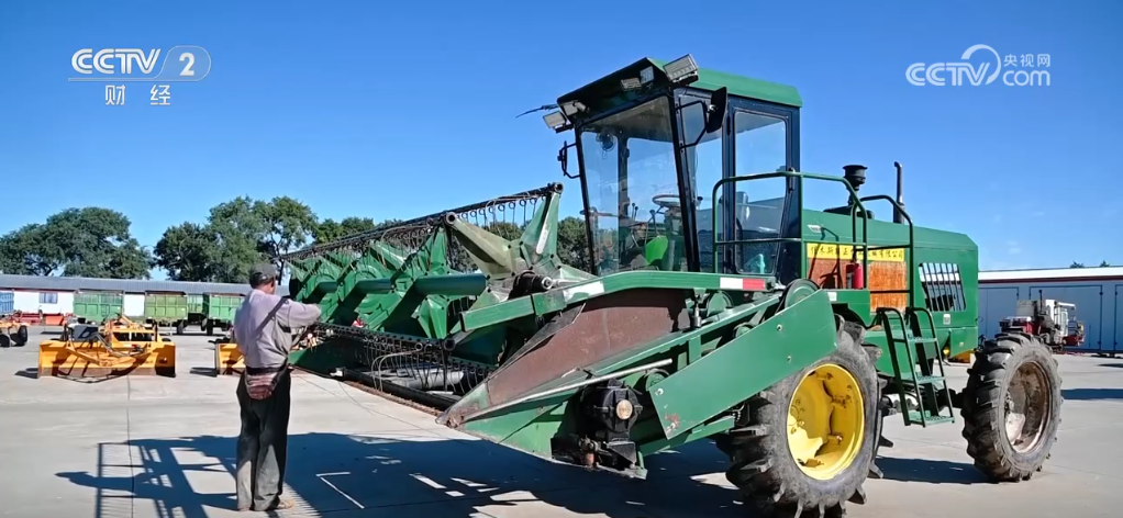 三部门部署推进老旧农机报废更新农机以旧换新带来农业生产“加速度”