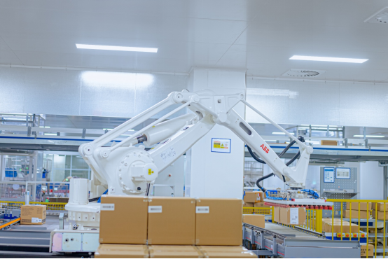 探访仙乐健康马鞍山生产基地：智能制造助力大健康产业新风尚(图2)