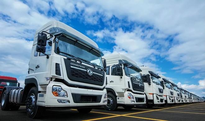 2024牵引车1-12月销量出炉：解放88万辆东风超陕汽红岩掉队(图2)