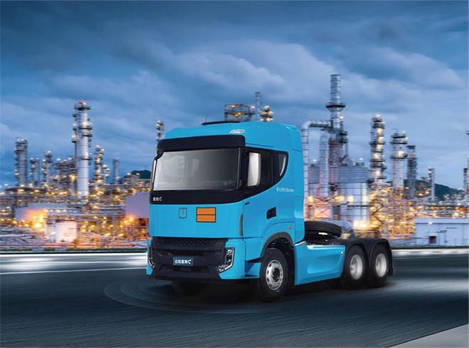 以醇运醇”绿色运力示范远程星瀚G醇氢危化品牵引车批量交山东(图4)