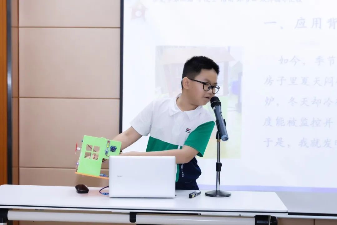 东莞“小院士峰会”：酷酷“科创后浪”用AI“驯服”野生动物还搞定土壤修复黑科技(图5)