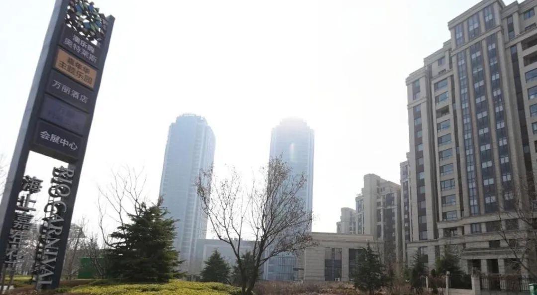 西海岸新区嘉年华东侧工地被要求降噪(图1)