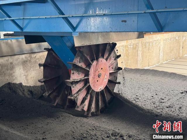 活力中国调研行）在中国首个碳基固废中试基地揭秘“废石变沃土”黑科技(图2)