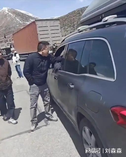 天津夫妻318插队骂人后续：身份被扒事后二次逆行天津网友发声(图3)