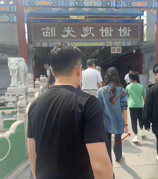 S妈再发声回应大S孩子北京上学称与汪小菲断联(图7)