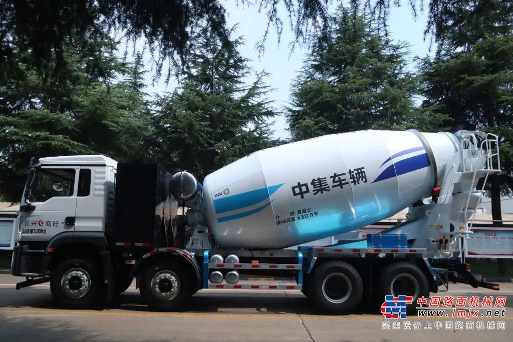 再迎回头客！中集车辆新能源搅拌车奔赴燕赵热土(图2)