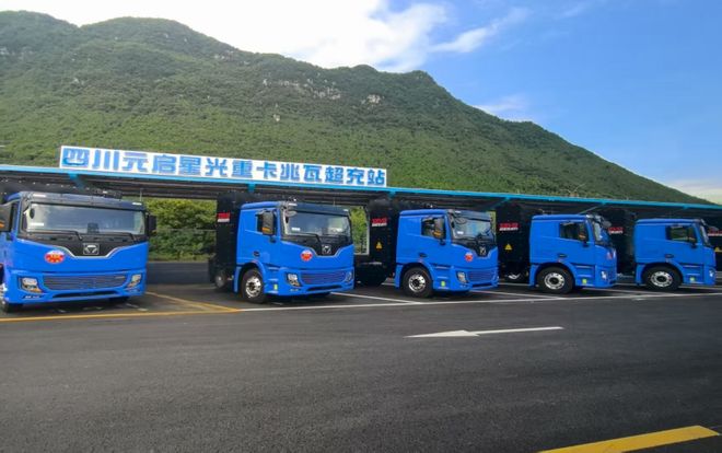 8月重卡卖爆了？徐工零一DeepWay狂揽超500辆大单它成黑马