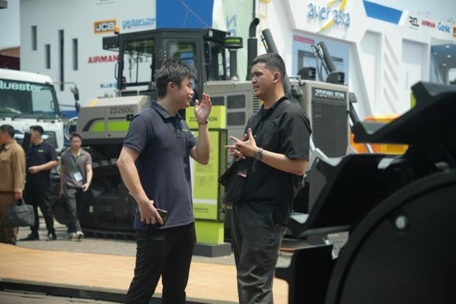 热力全开！中联重科印尼国际工程机械展首日签约超2亿(图3)