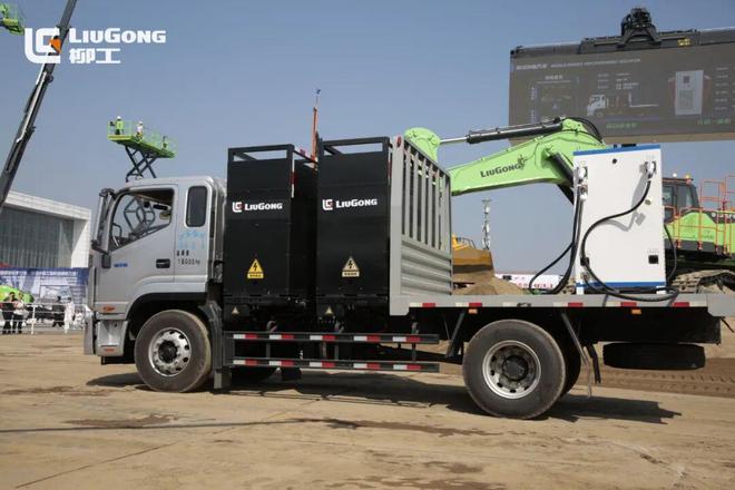 硬核亮相！柳工“源网荷储充”方案赋能绿色转型(图3)