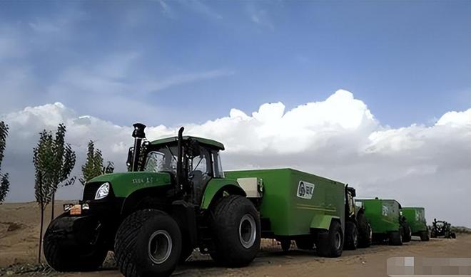 一天“吞”掉40亩沙漠？中国发明的“吞沙巨兽”已在甘肃启用！(图7)