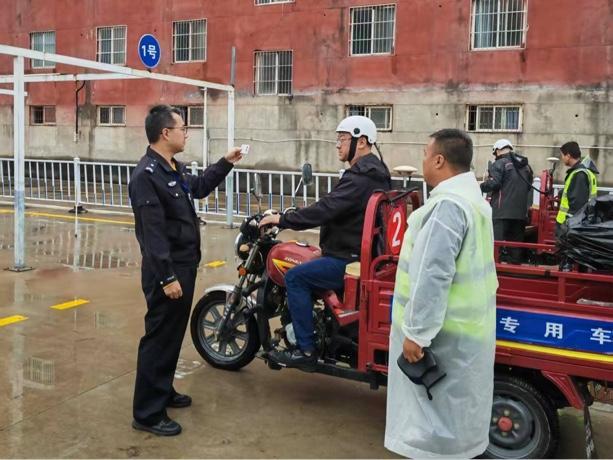 西咸公安以坚守护平安(图7)