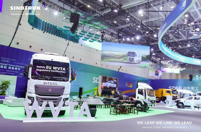 凝聚全球合作伙伴力量实现全价值链共赢——中国重汽2025年全球合作伙伴大会圆满举办(图5)