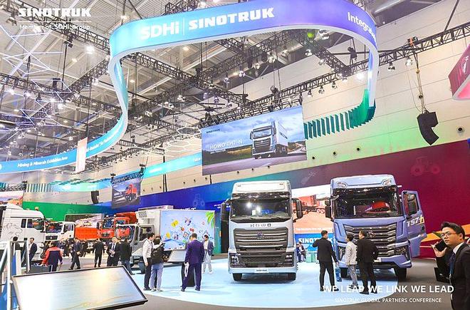 中国重汽重卡产销跃居全球第一“场景为王”战略深耕全球市场(图9)