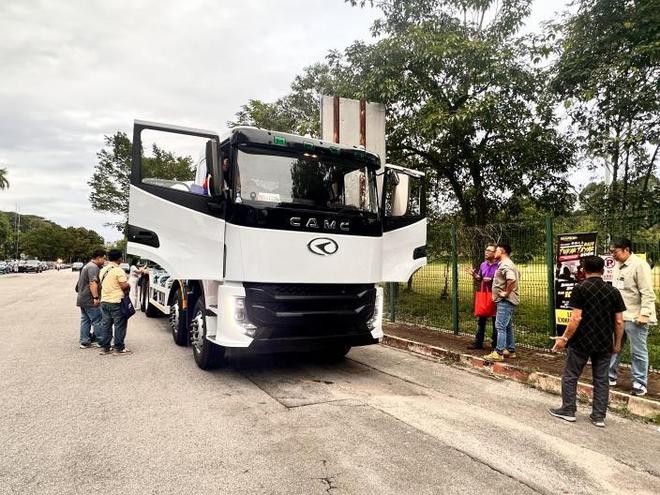 东南亚首台增程重卡亮相汉马科技加速开辟出海新赛道(图3)
