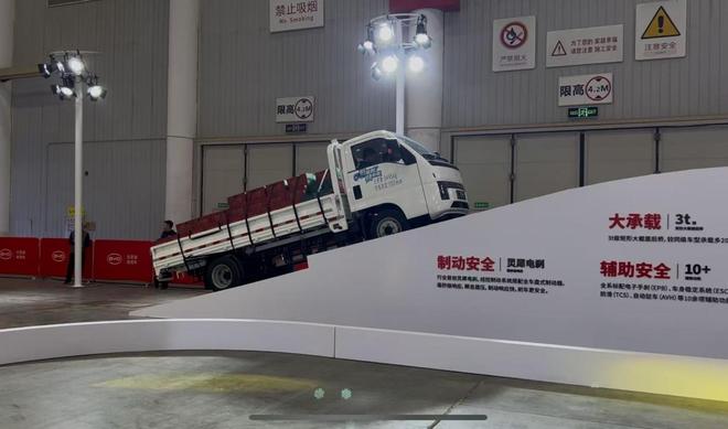 中国商用车迈向拐点：多元路线竞技、结构重塑、出海格局重构(图4)