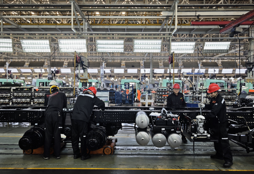 【2025网聚美好安徽】马鞍山：“安徽智造”新能源商用车驰骋世界(图2)