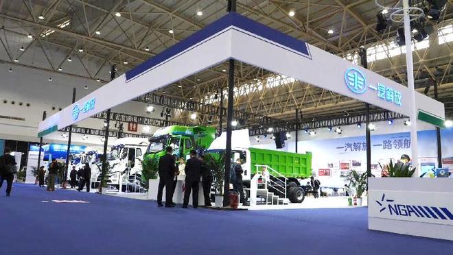 更契合场景需求解放J6L家族纯电产品亮相武汉车展