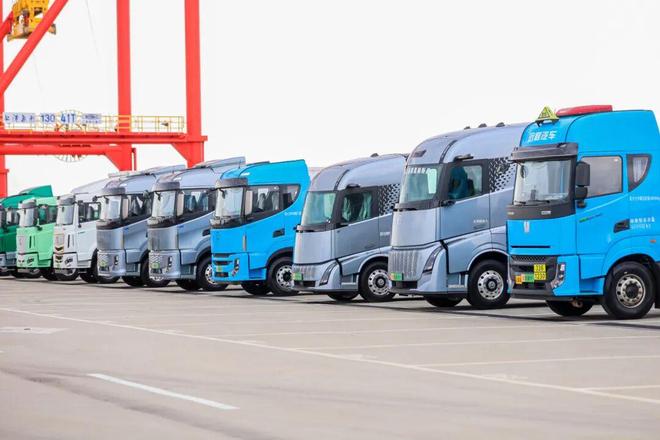 新能源中重卡狂增400%！谁家11月成绩跑出“加速度”？(图7)