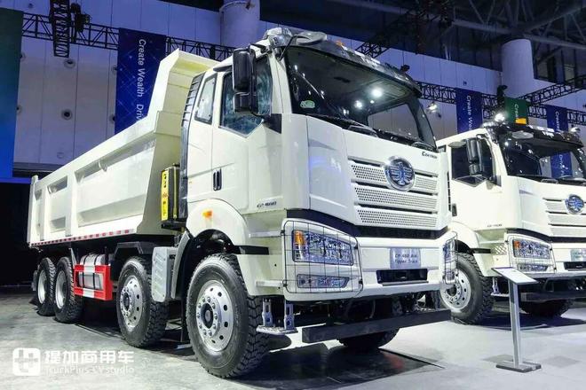 公路列车牵引车、全驱工程车抢眼！解放海外品牌CORTRON来袭实拍带您看亮点车型！(图8)