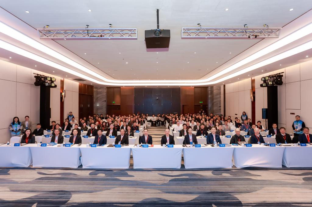 同济大学主办的环境化学发展战略研讨暨“十五五”规划启动会在沪召开(图1)