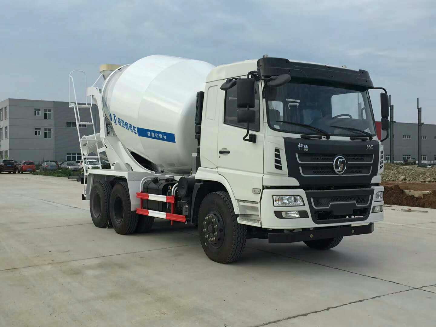 12方水泥搅拌车供应商_福田欧曼12方混凝土搅拌车(图4)