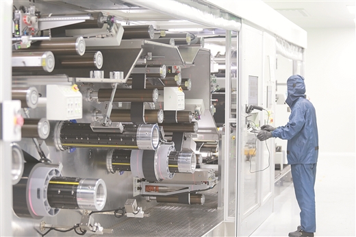 南宁成为广西首个GDP跨越6000亿元的城市(图3)